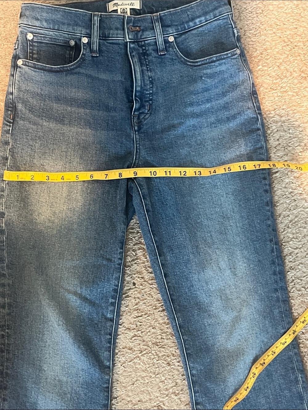 Madewell Women’s Jeans in Faded Blue Wash Size 28 T - Picture 7 of 8